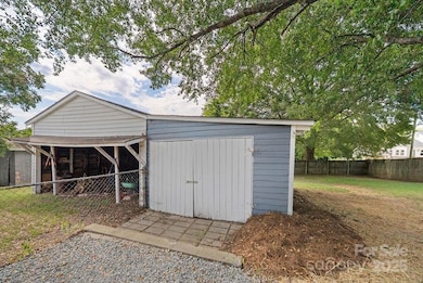 194 Cedar Dr NW, Concord, NC 28025 - photo 7