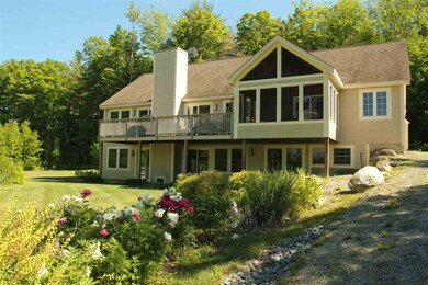 Over 2000Sq.Ft. of living space in this wonderful 