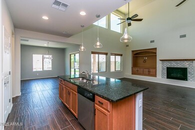 26833 N 14th Ln, Phoenix, AZ 85027 - photo 4