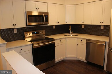 13 Kent Place unit Q2, Sewell, NJ 08080 - photo 2