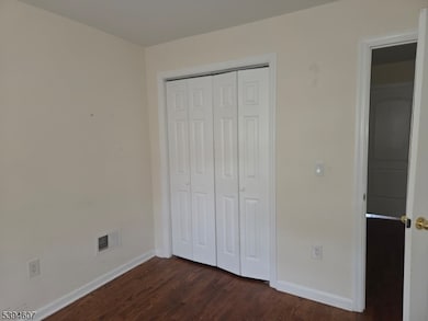 1115 Warren St, Roselle, NJ 07203 - photo 5