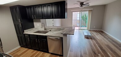 12955 Woodforest Blvd unit 38, Houston, TX 77015 - photo 6