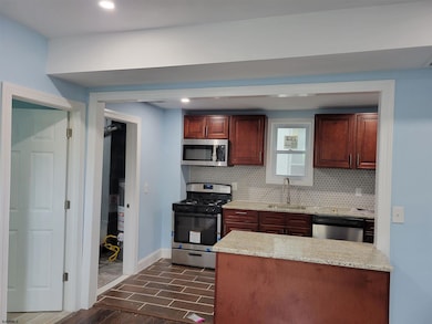 907 N Michigan Ave, Atlantic City, NJ 08401 - photo 3