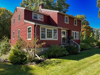 70 Winnicutt Rd, Stratham, NH 03885 - photo 2