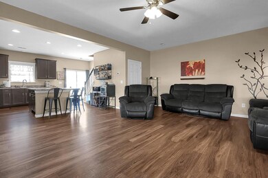 1598 Metcalfe Ave, Obetz, OH 43207 - photo 6