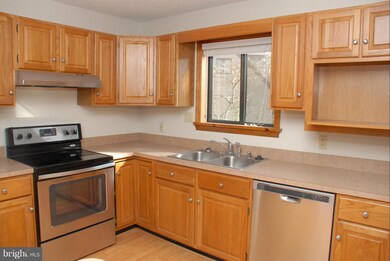 23207 Stoney Hill Ln, California, MD 20619 - photo 4