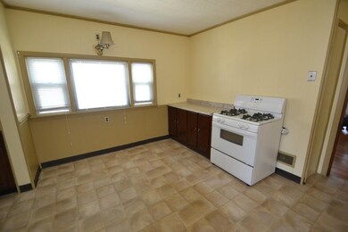36 Sydney St unit 2, Somerville, MA 02145 - photo 3
