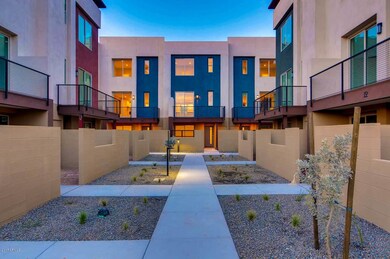 820 N 8th Avenue Phoenix AZ-large-014-7-