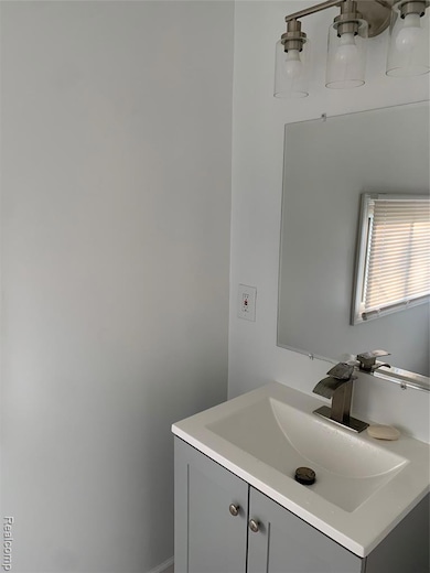 5737 Barham St, Detroit, MI 48224 - photo 5