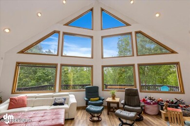 07-Living Room-ELKO7763