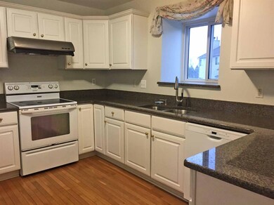 2279 Courtney Circle Ct, Ann Arbor, MI 48103 - photo 7