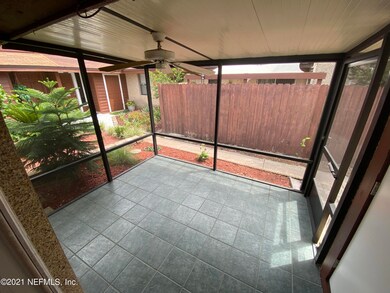 F4C07A6E-E601-4238-9026-1C8E6F27656B