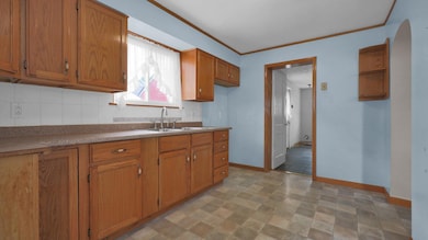 9-web-or-mls-74-s-chester-st