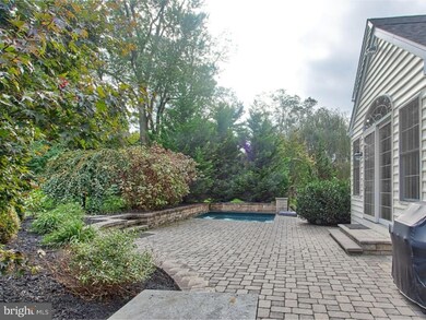 13 Martins Ct, Garnet Valley, PA 19060 - photo 4