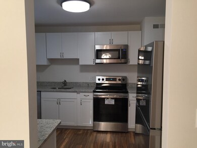 10910 Chesterwood Dr, Spotsylvania, VA 22553 - photo 5