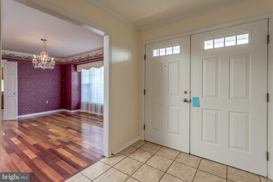 215 Greenfield Dr, Winchester, VA 22603 - photo 7