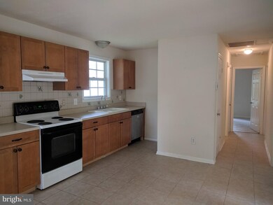 2407 Quail Oak Dr, Ruther Glen, VA 22546 - photo 7