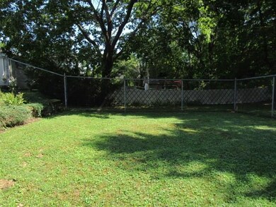 1627 Menoher Blvd, Johnstown, PA 15905 - photo 2