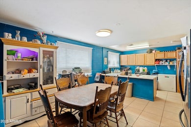 5423 W Earll Dr, Phoenix, AZ 85031 - photo 3