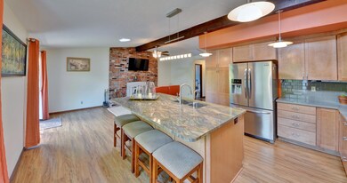 3583 Ross Ln, Central Point, OR 97502 - photo 3