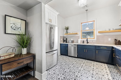 1315 W Woodland Ave, Phoenix, AZ 85007 - photo 4