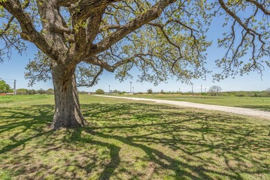7555 Dripping Springs Rd, Denison, TX 75021 - photo 3
