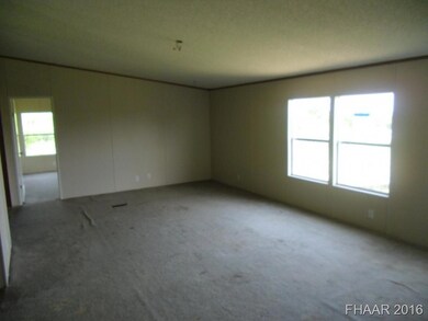 122 Harrell Dr, Copperas Cove, TX 76522 - photo 2