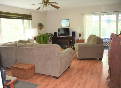 835 Hillview Rd, Richmond, VT 05477 - photo 6