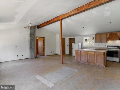 388 Fragrance Ln, Hedgesville, WV 25427 - photo 6