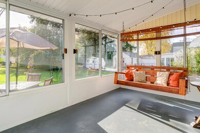 599 E Beaumont Rd.