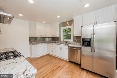 4615 Bartholow Rd, Sykesville, MD 21784 - photo 7