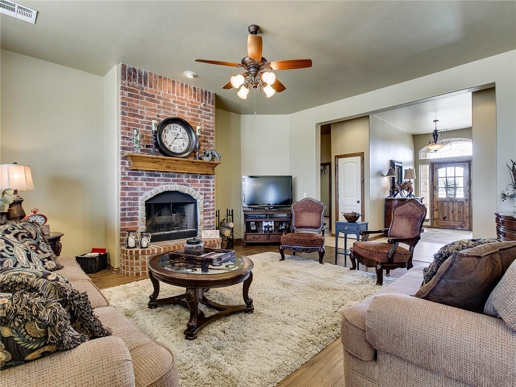 14322 Leaning Willow, Edmond, OK 73025 - photo 2
