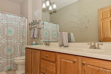 3688 Magnolia Dr, Spring Grove, IL 60081 - photo 5