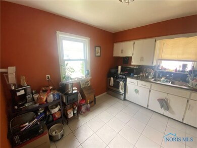 1202 Brookley Blvd, Toledo, OH 43607 - photo 3