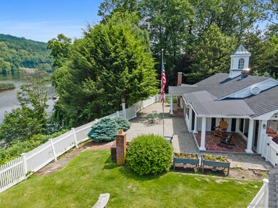 7 Ford Rd, Sandy Hook, CT 06482 - photo 4