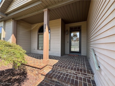 268 S Bayshore Dr, Columbiana, OH 44408 - photo 4