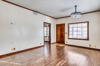 1215 S Topeka Ave, Wichita, KS 67211 - photo 6