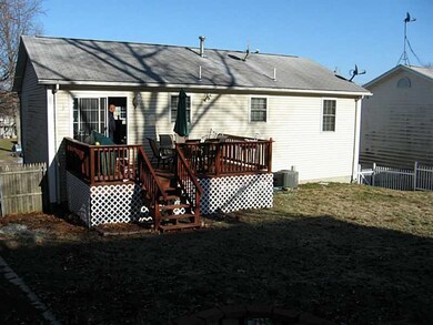 81 Berry St, Cranston, RI 02920 - photo 3