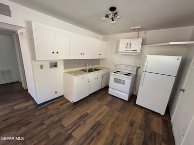1224 Kentucky St unit 6, El Paso, TX 79930 - photo 3