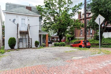 801 SOUTHERN EXTERIOR REAR