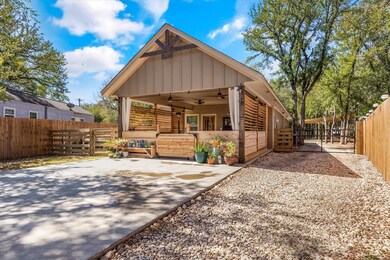 500 S Sky Ct, Granbury, TX 76049 - photo 6