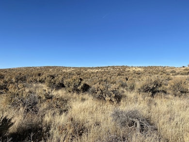 0 00734j001 S31 T37n R59e unit 3625440, Deeth, NV 89823 - photo 2