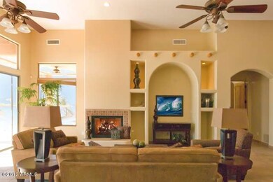 GREAT ROOM 1