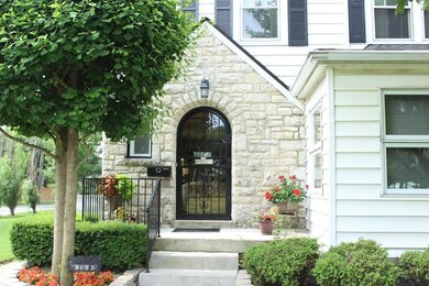 3591 PARKSIDE RD FRONT ENTRY