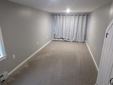 86 Front St, MerriMacK, NH 03054 - photo 2