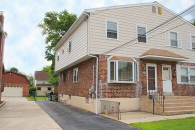 604 Lafayette Ave, Darby, PA 19023 - photo 2