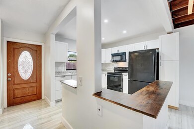 1869 Abbey Rd, West Palm Beach, FL 33415 - photo 3