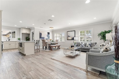 6557 E Walkerton St, Long Beach, CA 90808 - photo 2