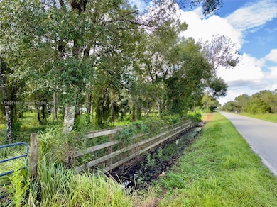 2005 Evans Rd, La Belle, FL 33935 - photo 5