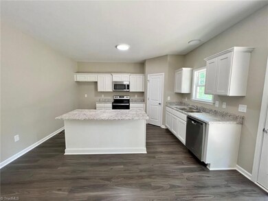 1566 Brookdale Dr, Asheboro, NC 27205 - photo 7